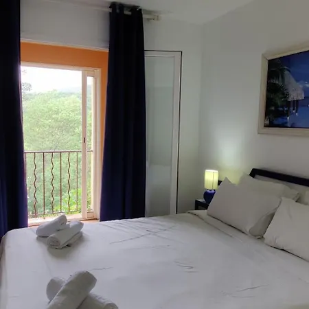 Hotel Athenopolis 3*