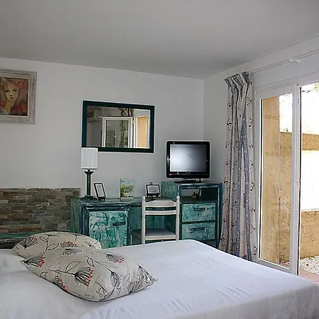 Athenopolis Hotel 3*